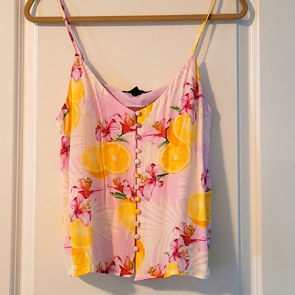 Forever21 button down floral tank top - Picture 1 of 3